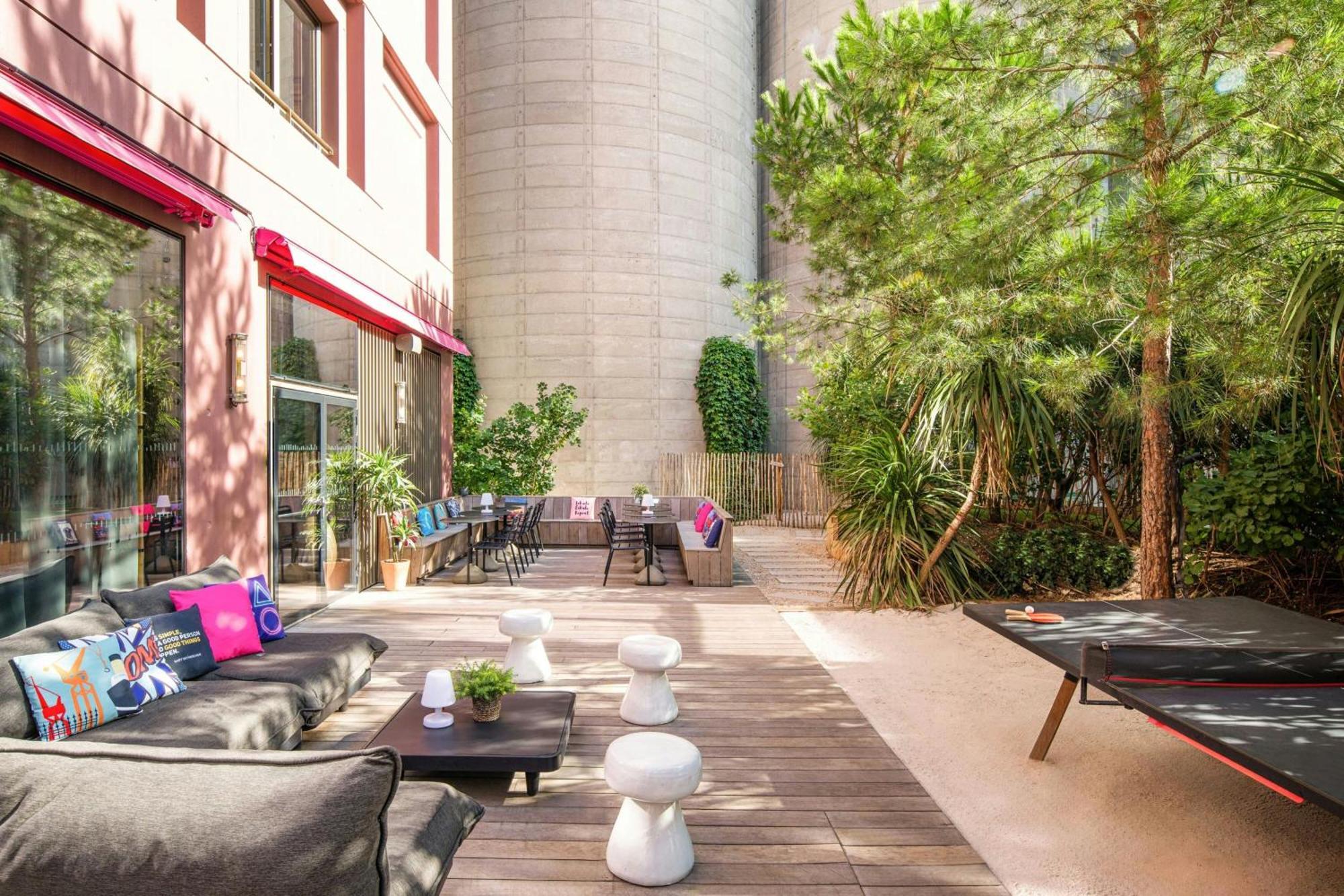 Готель Moxy Бордо Екстер'єр фото